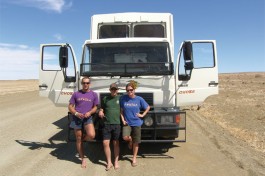 Safari truck 