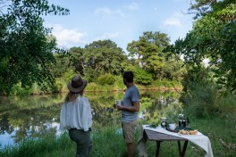 River Lodge Safari  