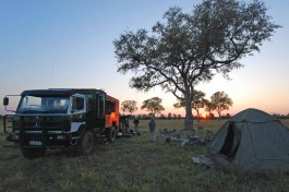 Botswana camping safari 