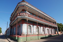 Inhambane building  by Rosino