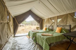 Serengeti safari tent, Tanzania 