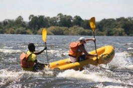 Zambezi Canoeing 