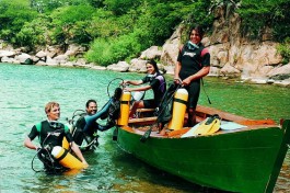 Diving Lake Malawi 