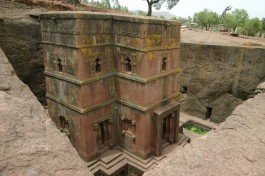 Lalibela church 