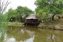 Private Reserve camp boma 