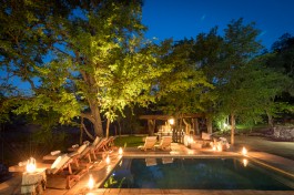 Kruger Safari Lodge swimming pool 