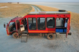 Safari truck 