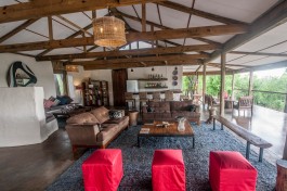 Chobe lounge 