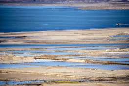 Lake afdera salt mine 