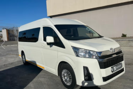 Small group vehicle 