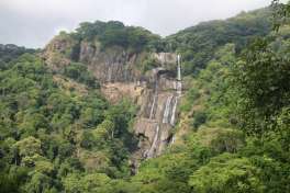 Sanje Waterfall, Udzungwa 