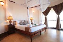 Zanzibar Holiday Package beach resort 