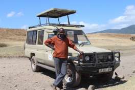 Safari Vehicle 