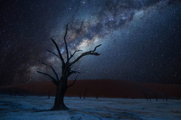 Milky way over deadvlei namibia 