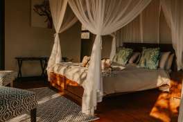 Greater Kruger safari lodge room 