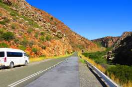 Private Garden Route Tour & Addo Safari Transport Through the little karoo 