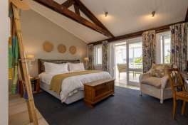 Knysna 4 Star Accommodation 