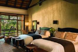Bakubung bush lodge room 