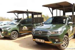 Safari Game Drive Vehicle 