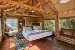 Accommodation at Xaoo Safari Camp 