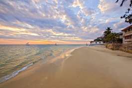 Zanzibar Beach 