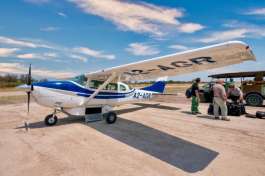 Fixed Wing Aircraft to Maun 
