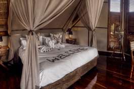 Deception Valley Lodge Rooms 
