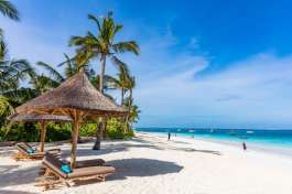 Zanzibar Beach 