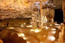 Cango caves 