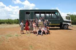 Overland tour vehicle 