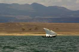 Fisherman on lake Turkana 
