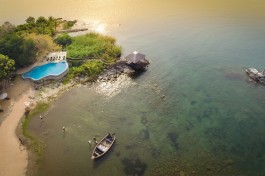 Nankoma island lodge 