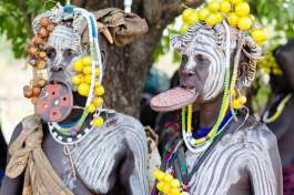 Mursi tribal women Ethiopia 