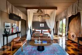 Atzaro luxury suite twin room 
