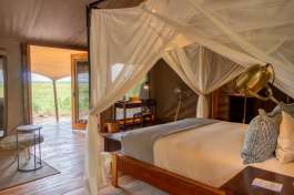 Linyanti accommodation room interior 