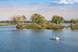 Zambezi River, canoeing 