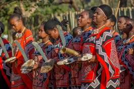 Eswatini tradtional women dance 