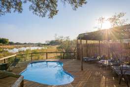 4 rivers camp -Swimming pool 
