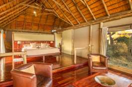 Lagoon camp - luxury room  
