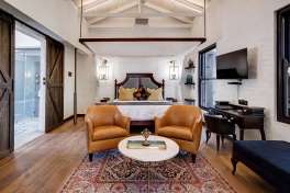Mbano manor hotel room interior 
