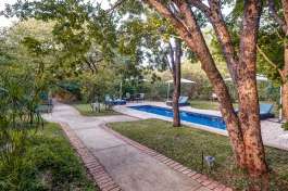 Mbano manor garden and pool 