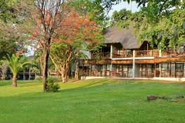 Cresta Mowana gardens 