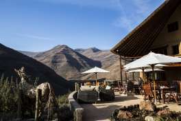 Maliba lodge restaurant deck 