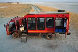 Safari Truck 